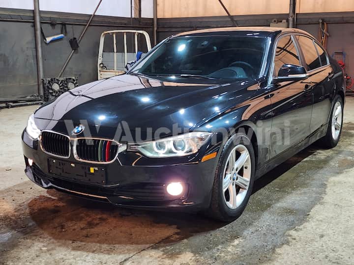 2014 BMW 3 Series (F30)