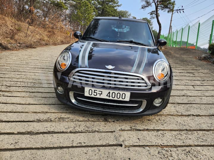 2013 Mini Cooper — VIN WMWZN3107DT314349