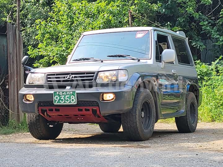 2001 Hyundai Galloper 2 — VIN KMZKL17BP1U433913