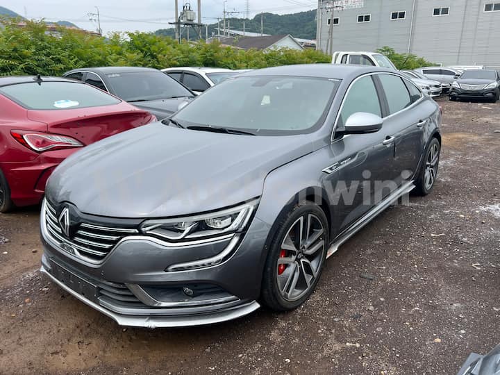 2016 Renault SM6