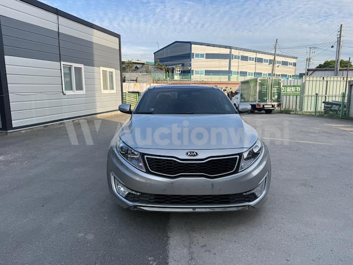 2013 Kia K5 Hybrid — VIN KNAGN41CBDA033844