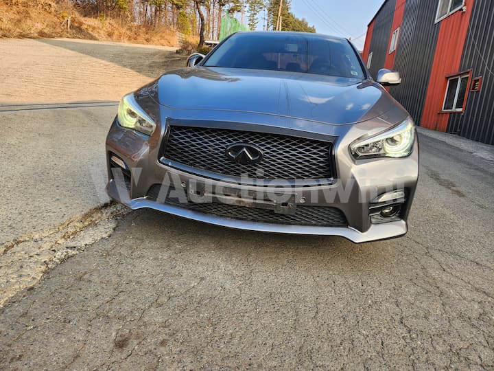 2015 Infiniti Q50 — VIN JNKDV71E8FM530285