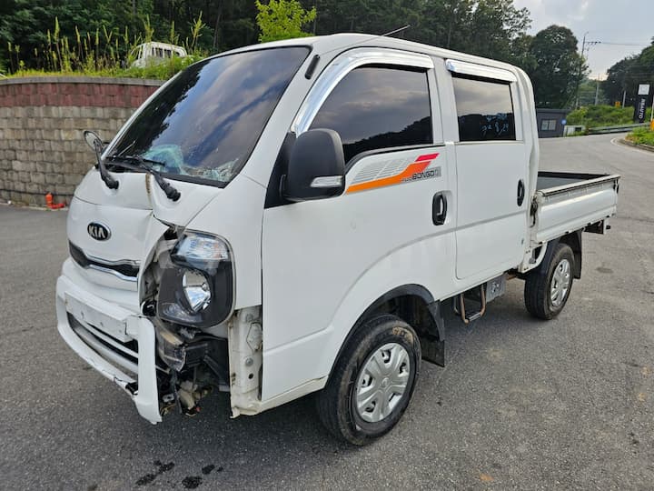 2019 Kia Bongo3 Double Cab — VIN KNCSHY76LKK315829