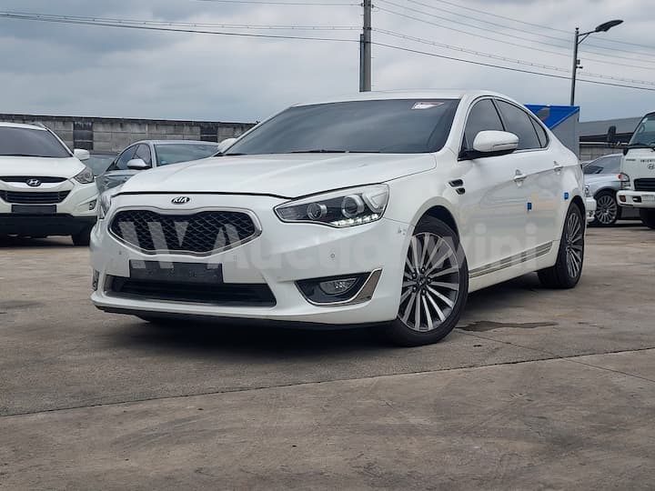 2013 Kia K7