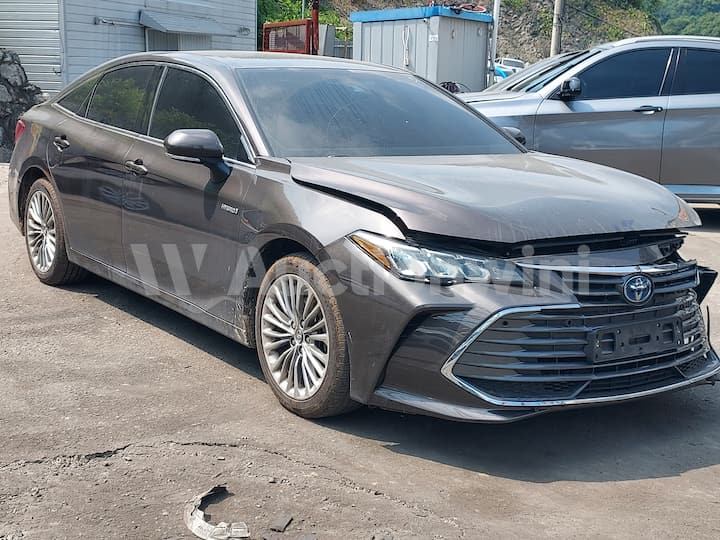 2019 Toyota Avalon 5th Gen