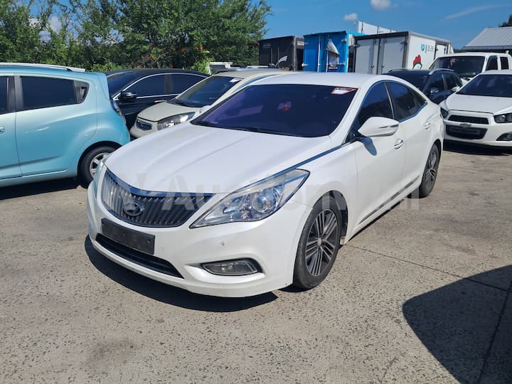 2013 Hyundai Grandeur HG — VIN KMHFF41CBDA233507