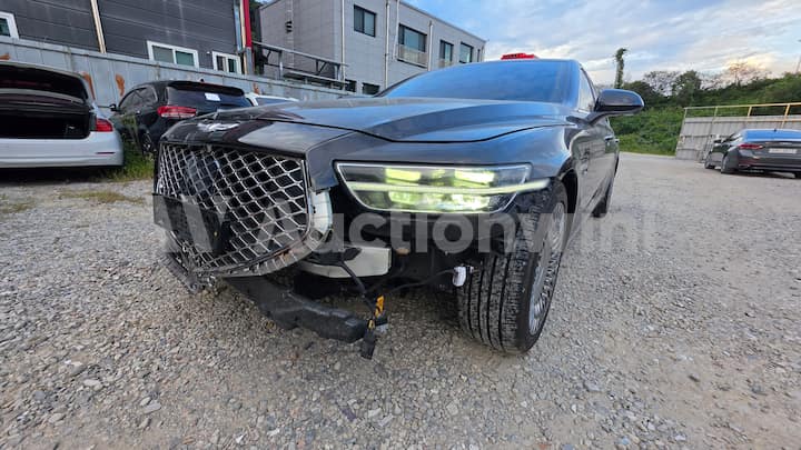 2021 Genesis G90 — VIN KMHG341HDMU083782