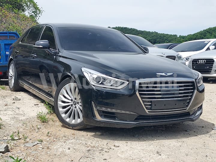 2016 Genesis EQ900