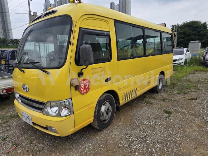 2010 Hyundai e-County(Long)