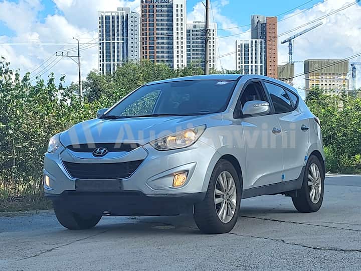 2010 Hyundai Tucson ix — VIN KMHJU81VBAU062746