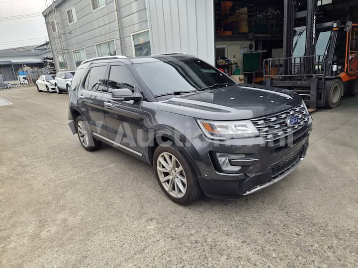 2017 Ford Explorer — VIN 1FM5K8FH7HGE05296
