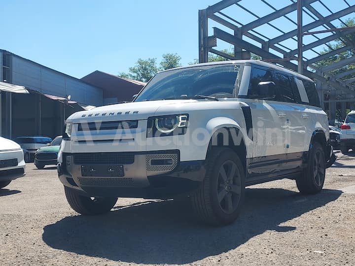 2025 Land Rover DEFENDER — VIN SALEA8BW1S2433006