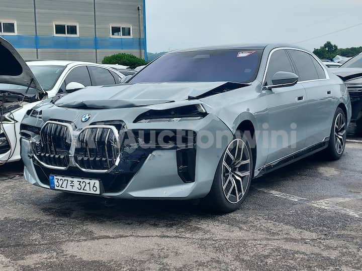 2026 BMW 7 Series (G11) — VIN WBA31EH02TCW93438