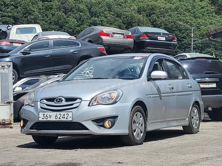2010 Hyundai Verna Transform — VIN KMHCL41VBAU467177