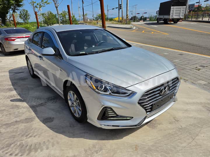 2018 Hyundai LF Sonata — VIN KMHE341DBJA472719