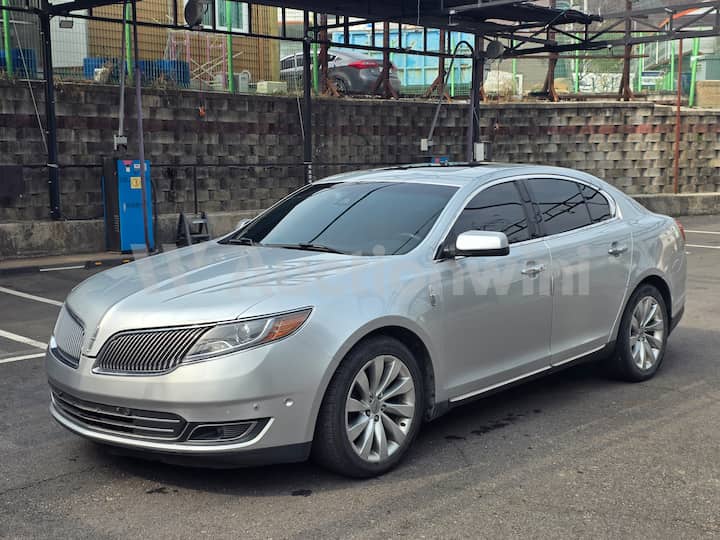 2013 Lincoln NEW MKS — VIN 1LNHL9DK8DG616323