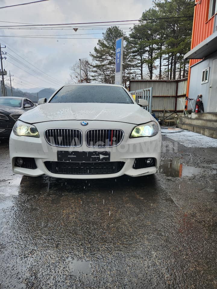 2013 BMW 5 Series — VIN WBAFW1100DD268216