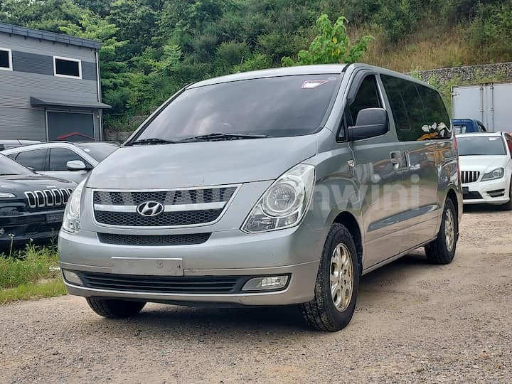 2015 Hyundai Grand Starex