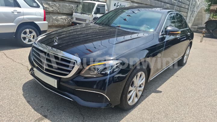 2018 Mercedes Benz E300