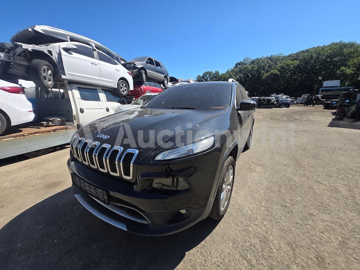 2017 Jeep Cherokee — VIN 1C4PJMDUXHW620234