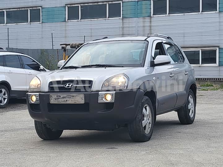2007 Hyundai Tucson — VIN KMHJM81VP7U633572