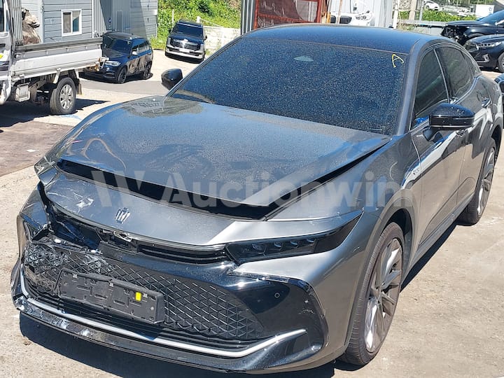 2026 Toyota Crown Hybrid — VIN JTDAAAAFXT3047193