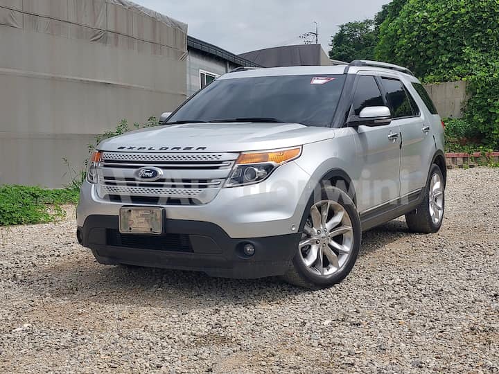 2012 Ford Explorer