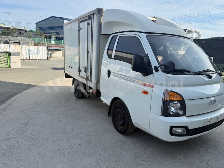 2017 Hyundai Porter2 Super Cab — VIN KMFZSZ7KBHU387075