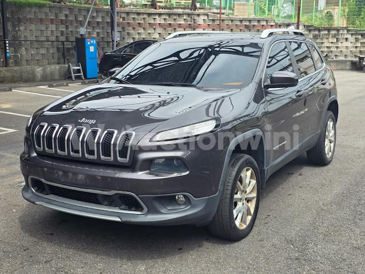 2015 Jeep Cherokee — VIN 1C4PJMDY4FW600755