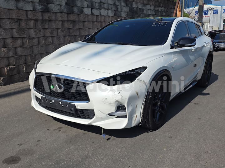 2018 Infiniti Q30