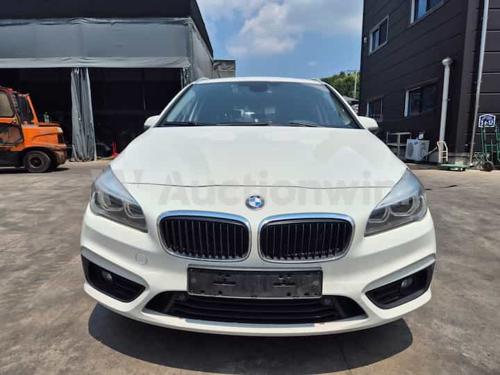2015 BMW 2 Series Active Tourer (F45)