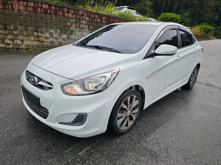 2012 Hyundai Accent(New) — VIN KMHCS41UACU210100
