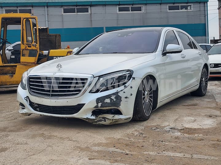 2016 Mercedes Benz S Class — VIN WDDUG3DB1GA242414