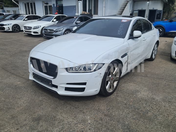 2019 Jaguar XE 20D — VIN SAJAB4BN4KCP51085