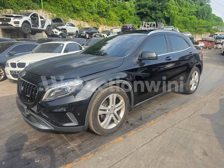 2015 Mercedes Benz GLA Class X156