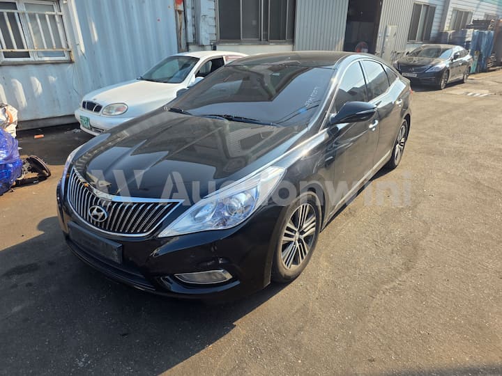 2014 Hyundai Grandeur HG — VIN KMHFF41CBEA375132