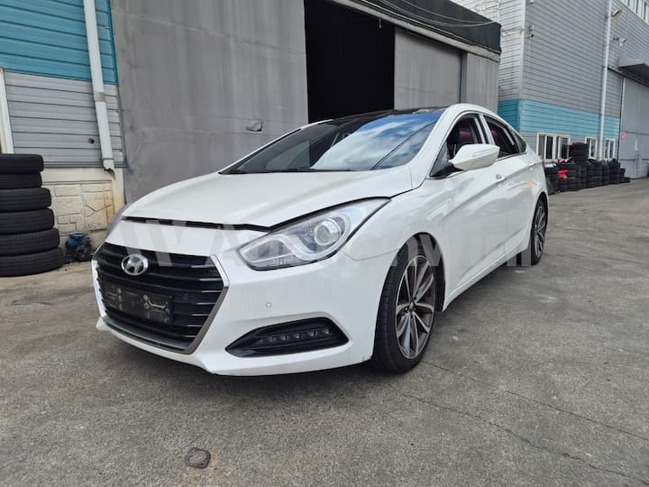 2013 Hyundai i40 Saloon