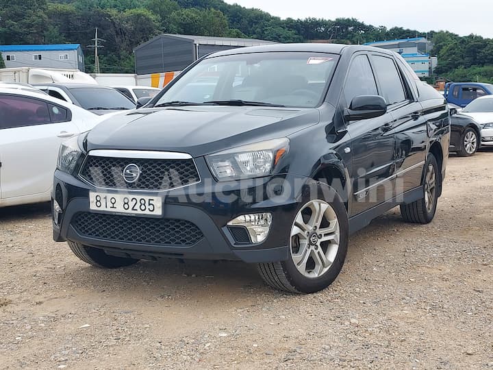 2013 KGM (Ssangyong) Korando Sports — VIN KPACA4AN1DP164102