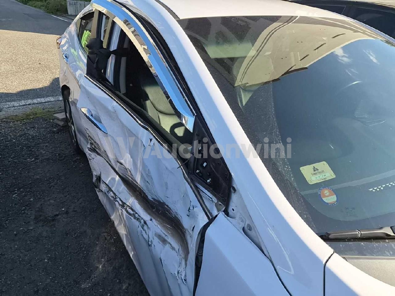 2015 Hyundai Avante — VIN KMHDG41DBFU391974