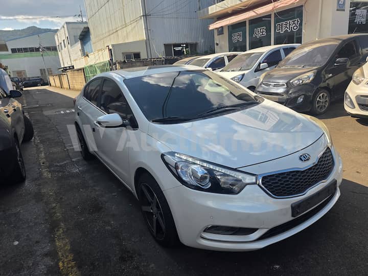 2015 Kia K3 — VIN KNAFX41BBFA301988