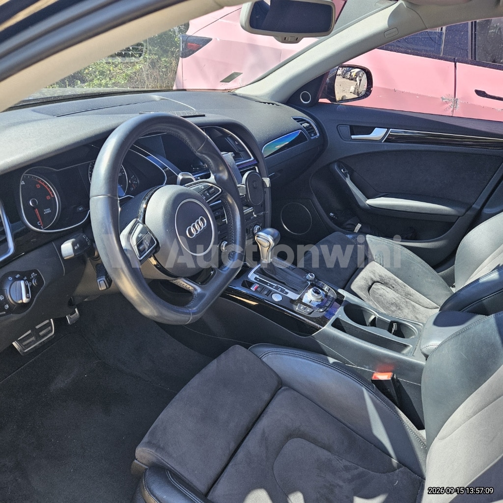 2016 Audi A4 — VIN WAUZZZ8KXGA010835