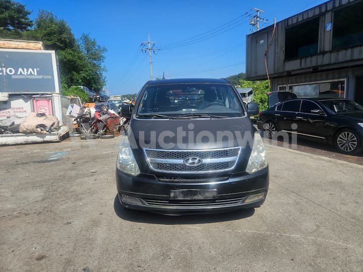 2009 Hyundai Grand Starex — VIN KMFWBH7JP9U107032