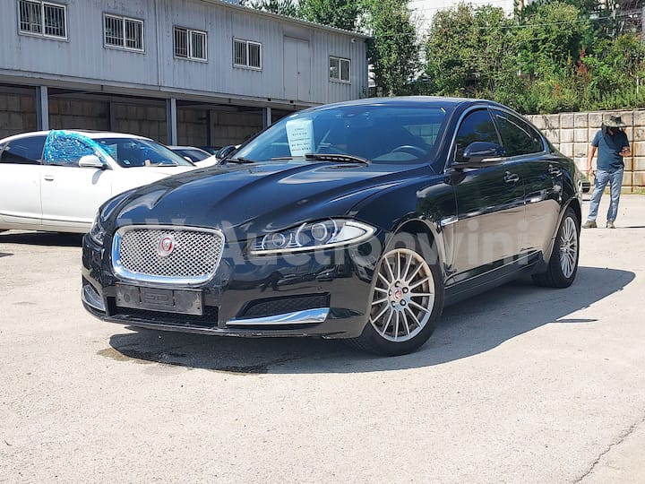 2014 Jaguar XF — VIN SAJAA05K9EDU13791