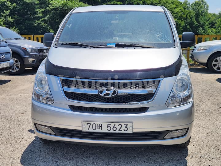 2009 Hyundai Grand Starex