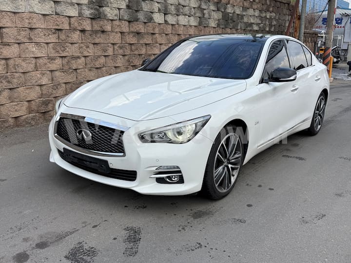 2014 Infiniti Q50 — VIN JNKDV71E8EM511539