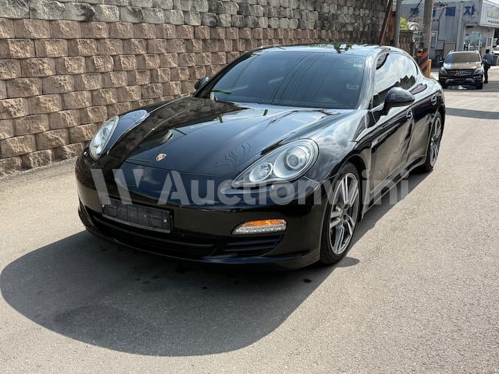 2013 Porsche Panamera