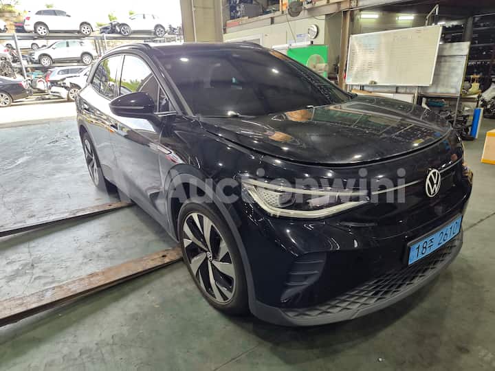 2023 Volkswagen ID.4 — VIN WVGZZZE2ZPE044723
