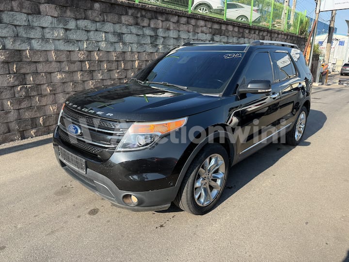 2015 Ford Explorer — VIN 1FM5K8F80FGC31987