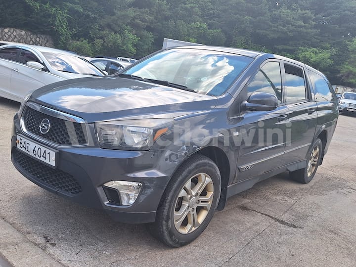 2013 KGM (Ssangyong) Korando Sports