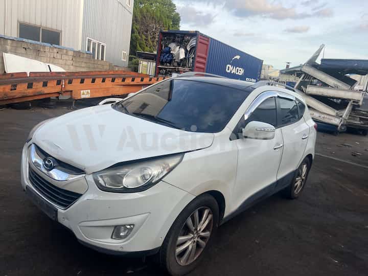 2012 Hyundai Tucson — VIN KMHJW81VDCU333197